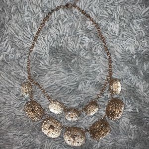 Women’s necklace